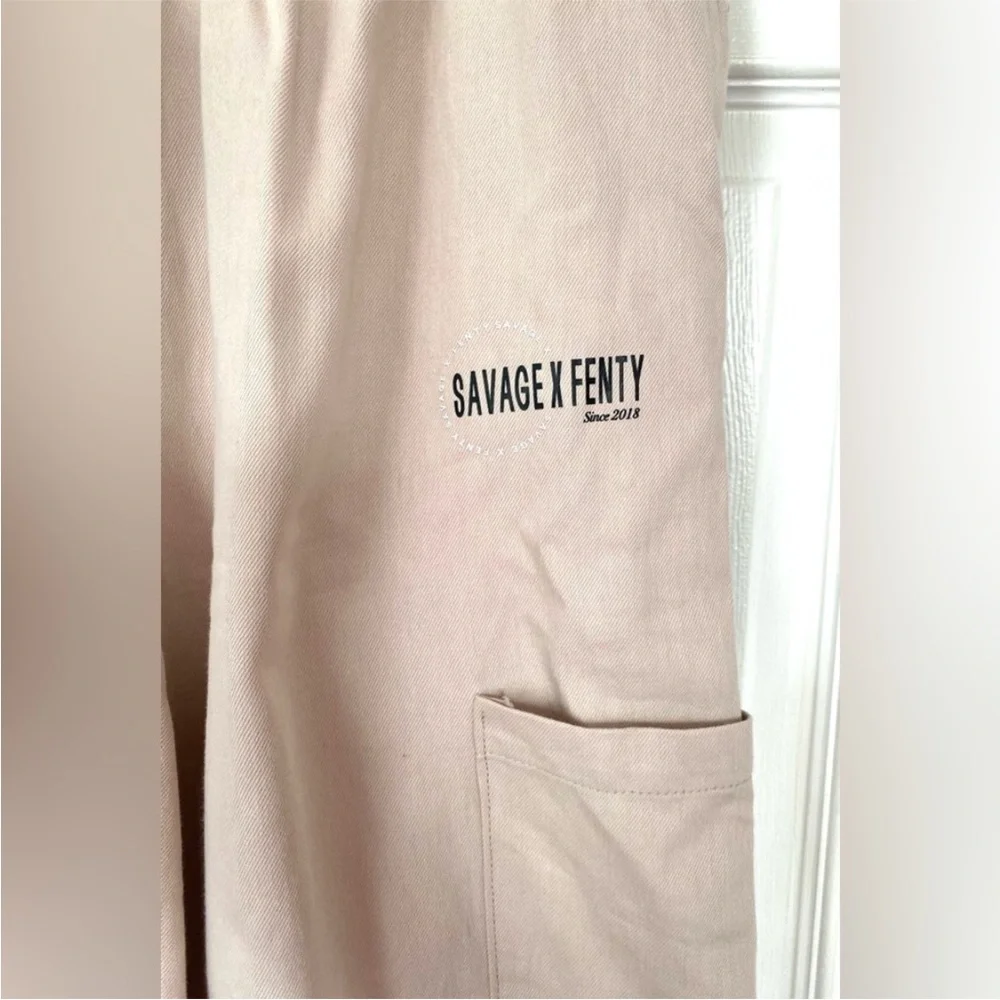 Savage X FENTY Women’s Pants Oversized Logo Wide Leg Pants New size Large - Picture 11 of 16